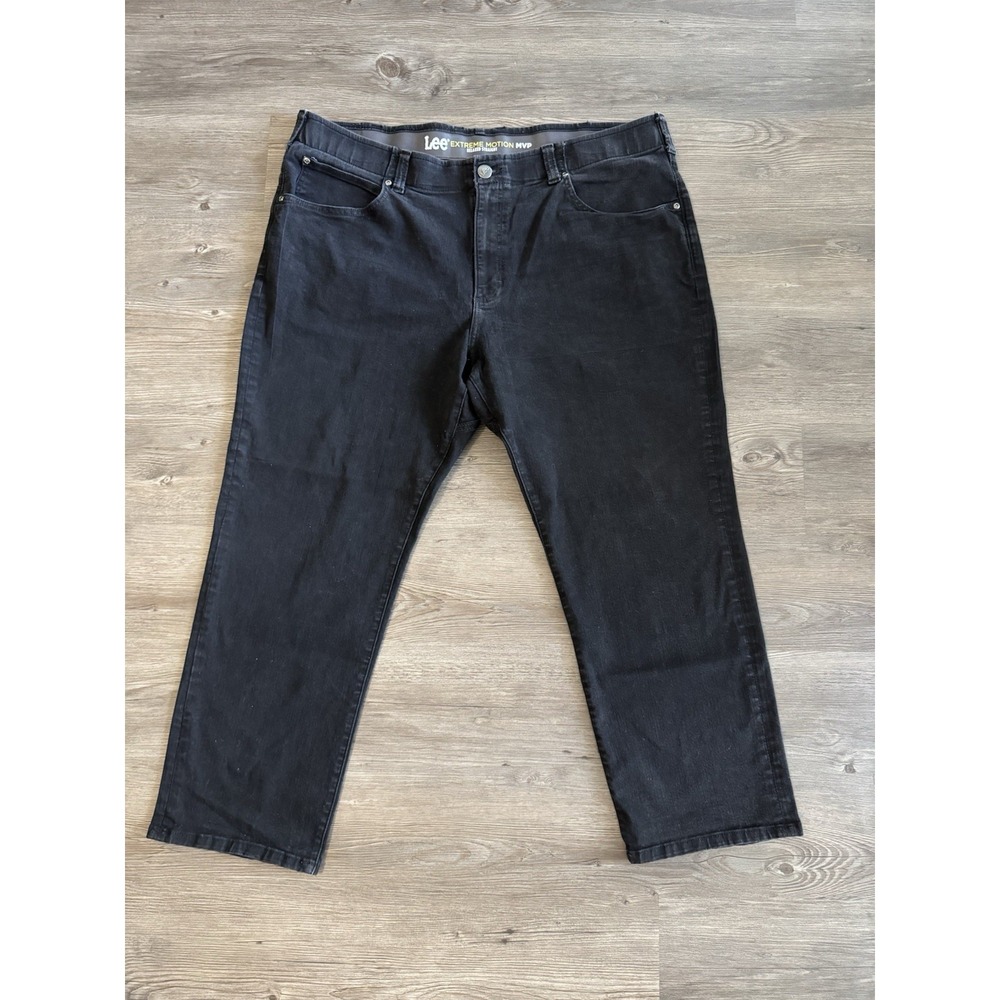 Lee Extreme Motion MVP Relaxed Straight Black Jeans Men's 46x30 Stretch
